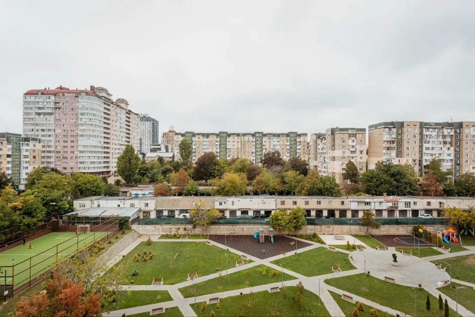 Chișinău Ciocana bd. Mircea cel Bătrân 17