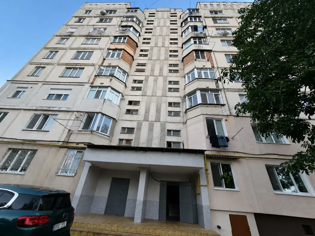 Strășeni Centru str. Ștefan cel Mare și Sfânt 11