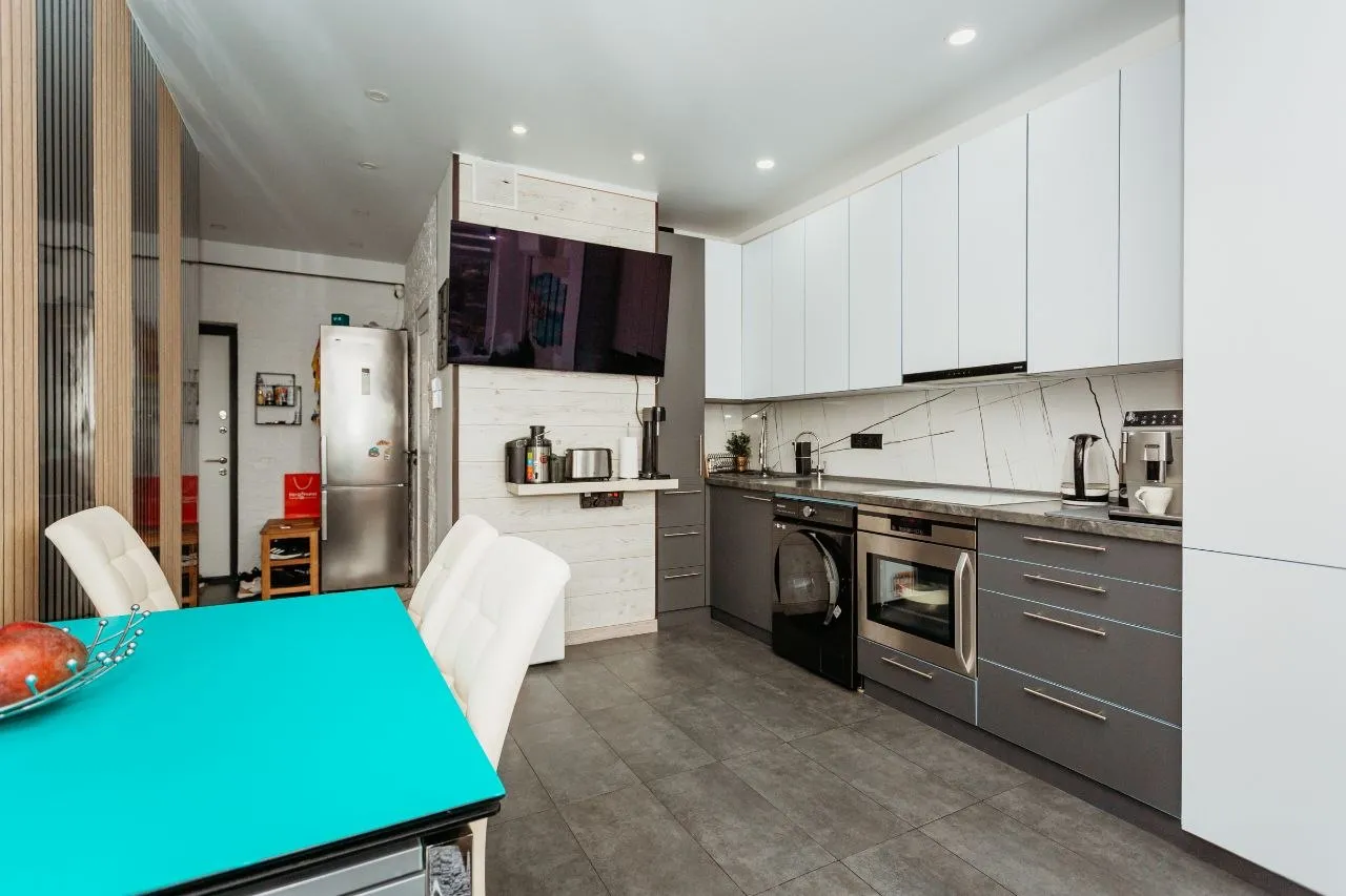 Кишинев Буюканы ул. Парис 5