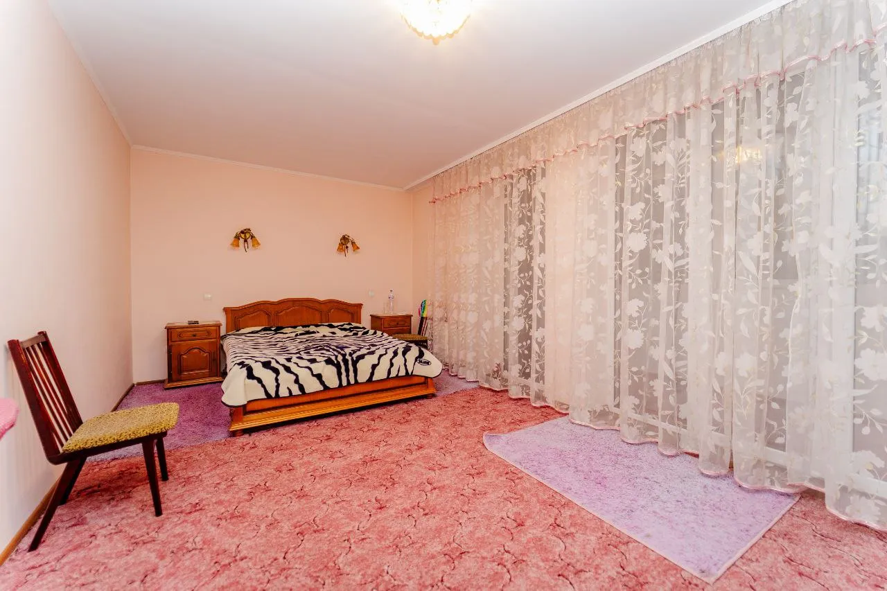 Chișinău Buiucani str. Liviu Deleanu 7