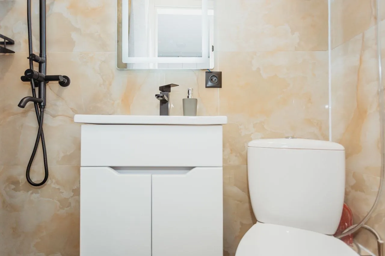 Кишинев Буюканы ул. Ион Лука Караджиале 7