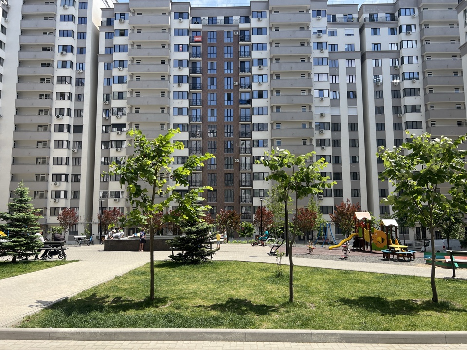 Chișinău Ciocana bd. Mircea cel Bătrân 12