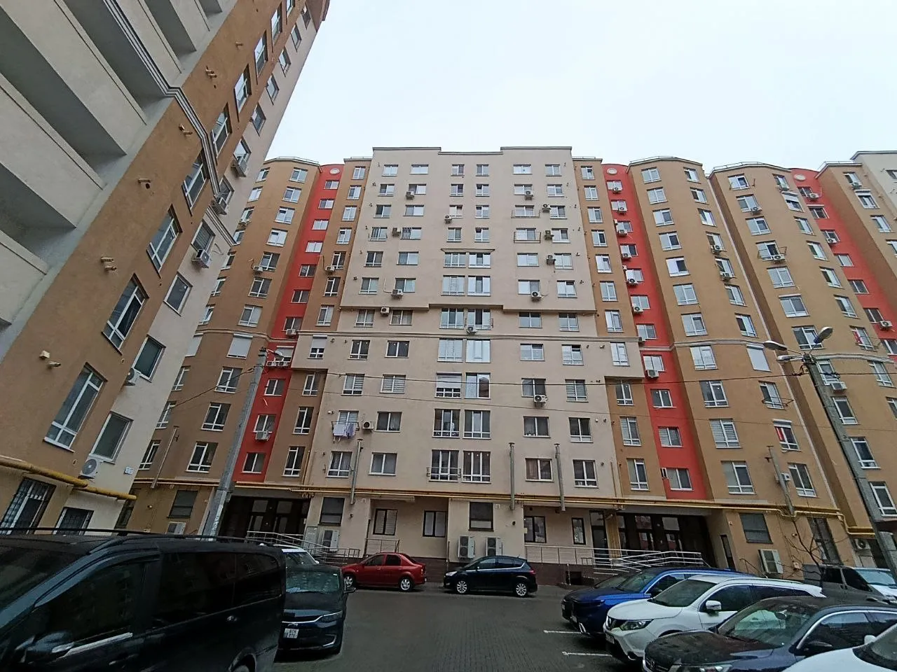 Кишинев Чокана ул. Джинта Латинэ 10