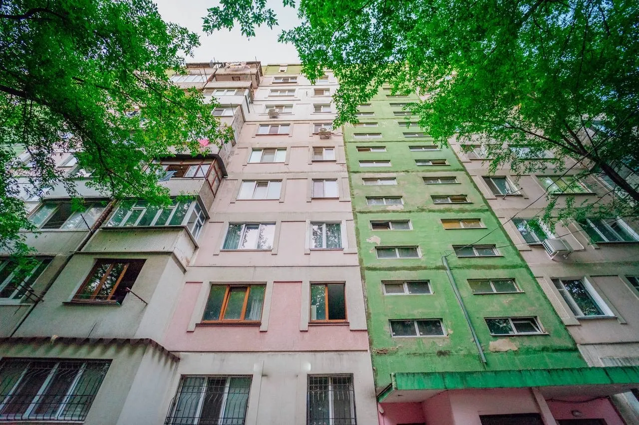 Chișinău Buiucani str. Liviu Deleanu 18