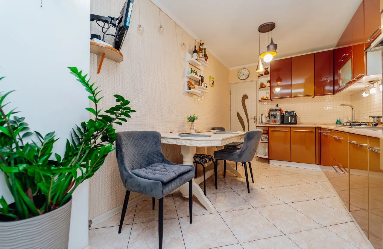 Chișinău Botanica str. Cetatea Albă 2