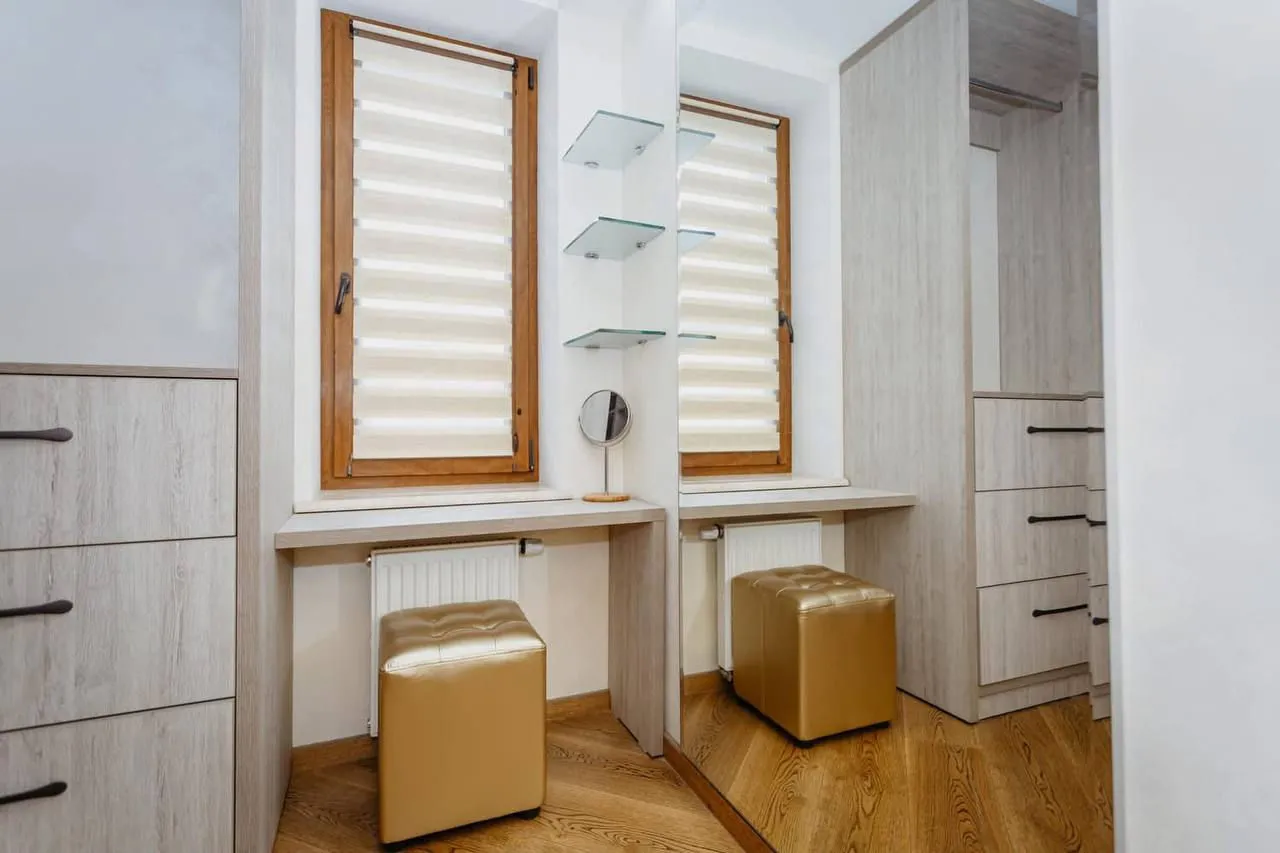 Кишинев Буюканы ул. Парис 15