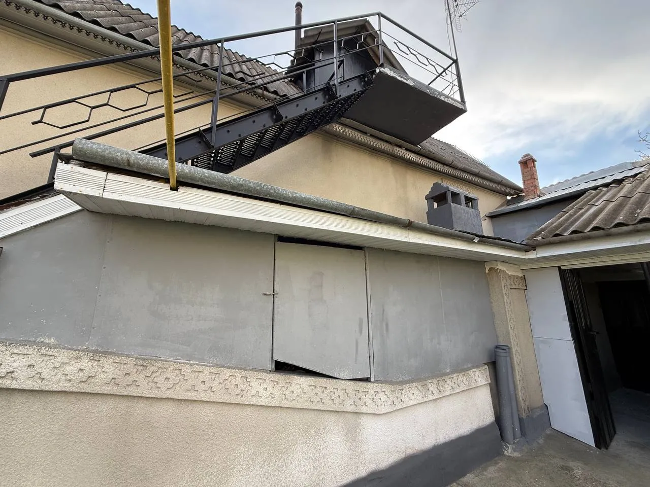 Яловень Центр ул. Кодру  15