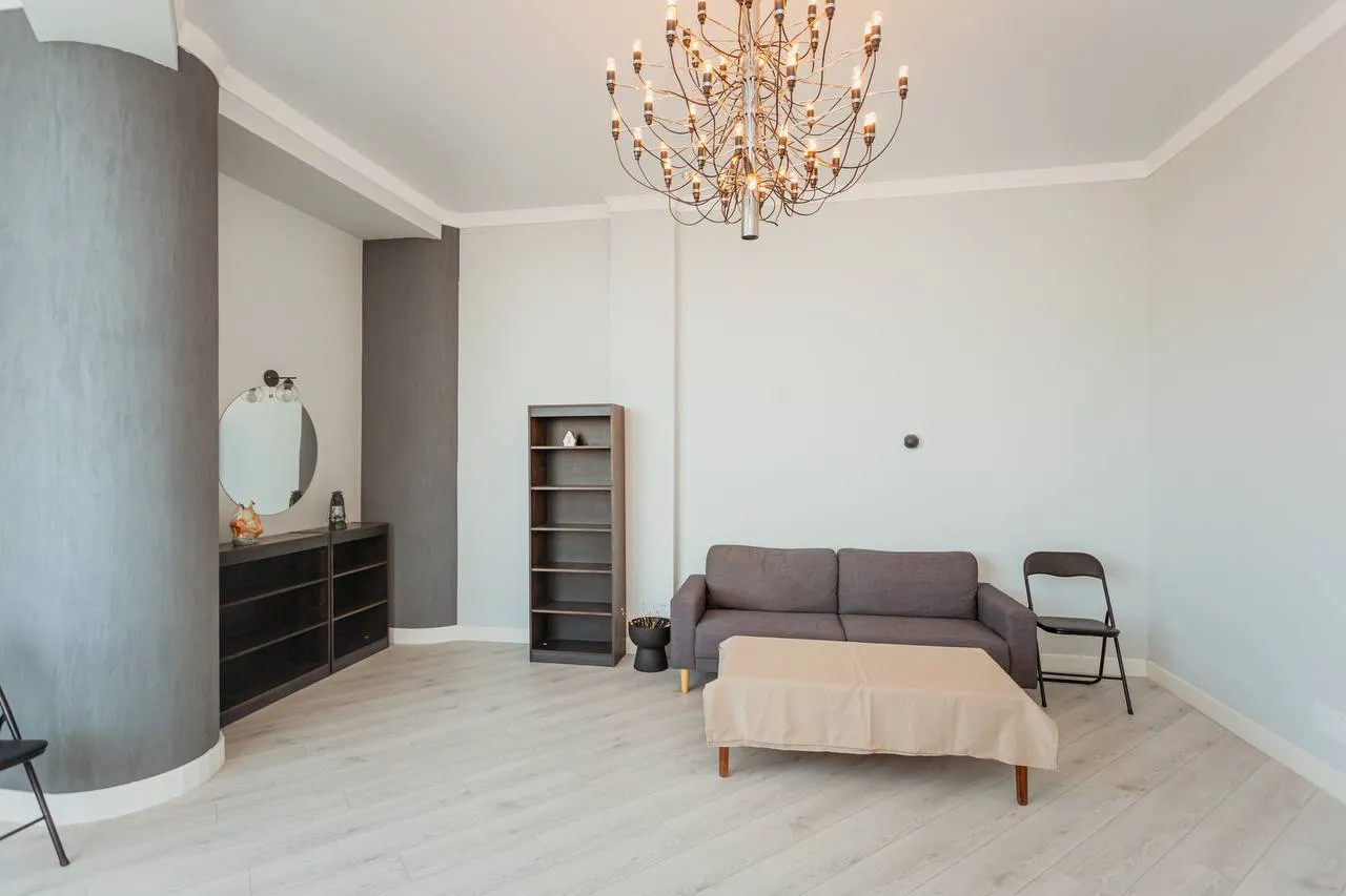 Chișinău Buiucani str. Alba Iulia 5