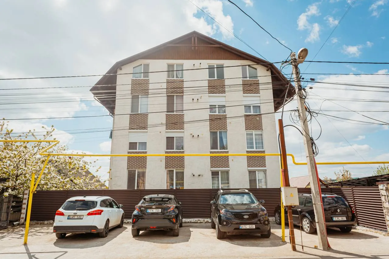 Chișinău Buiucani str. Alexandru Marinescu 10