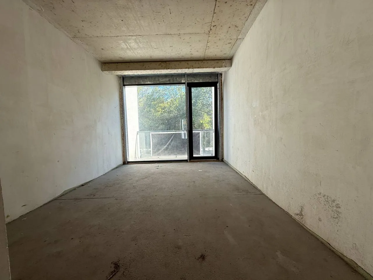 Chișinău Codru str. Costiujeni 8