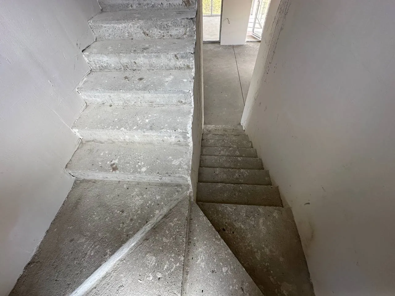 Chișinău Durlești Poiana Domnească str-la. 9 Tineretului 10