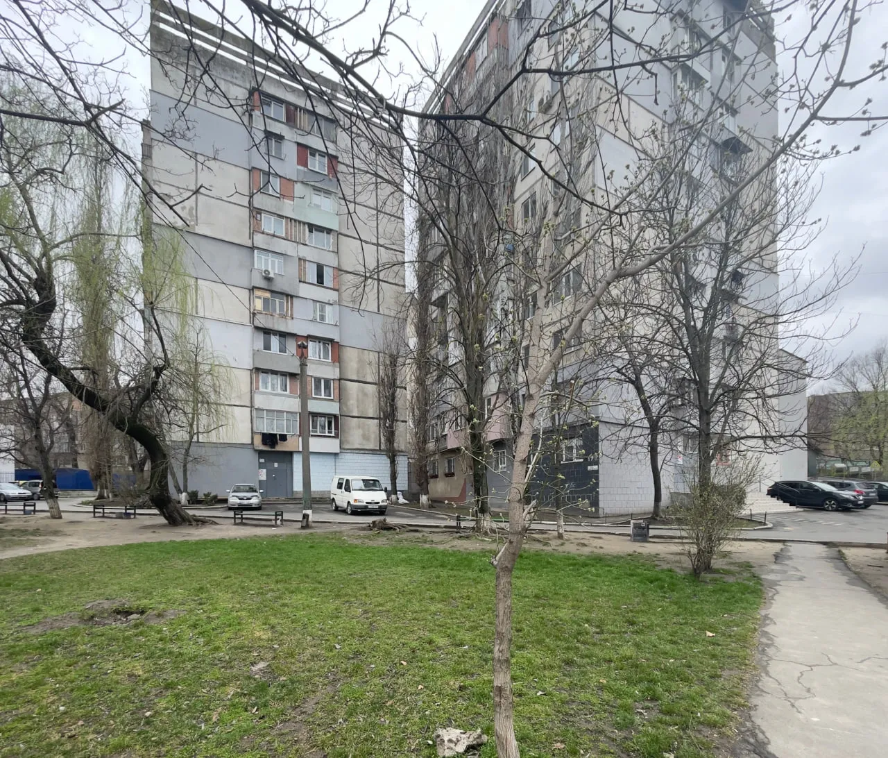 Кишинев Ботаника ул. Пандурилор 13