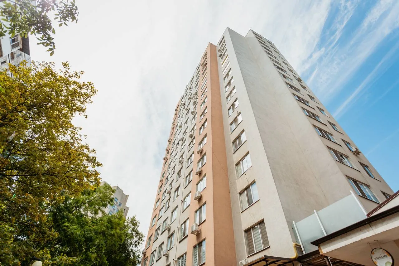 Str. Albișoara 80/7  19