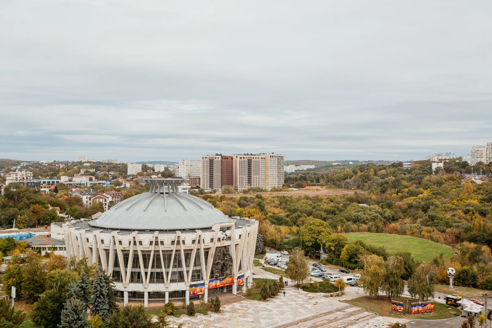 Bulevardul Renașterii Naționale , Rîșcani  10
