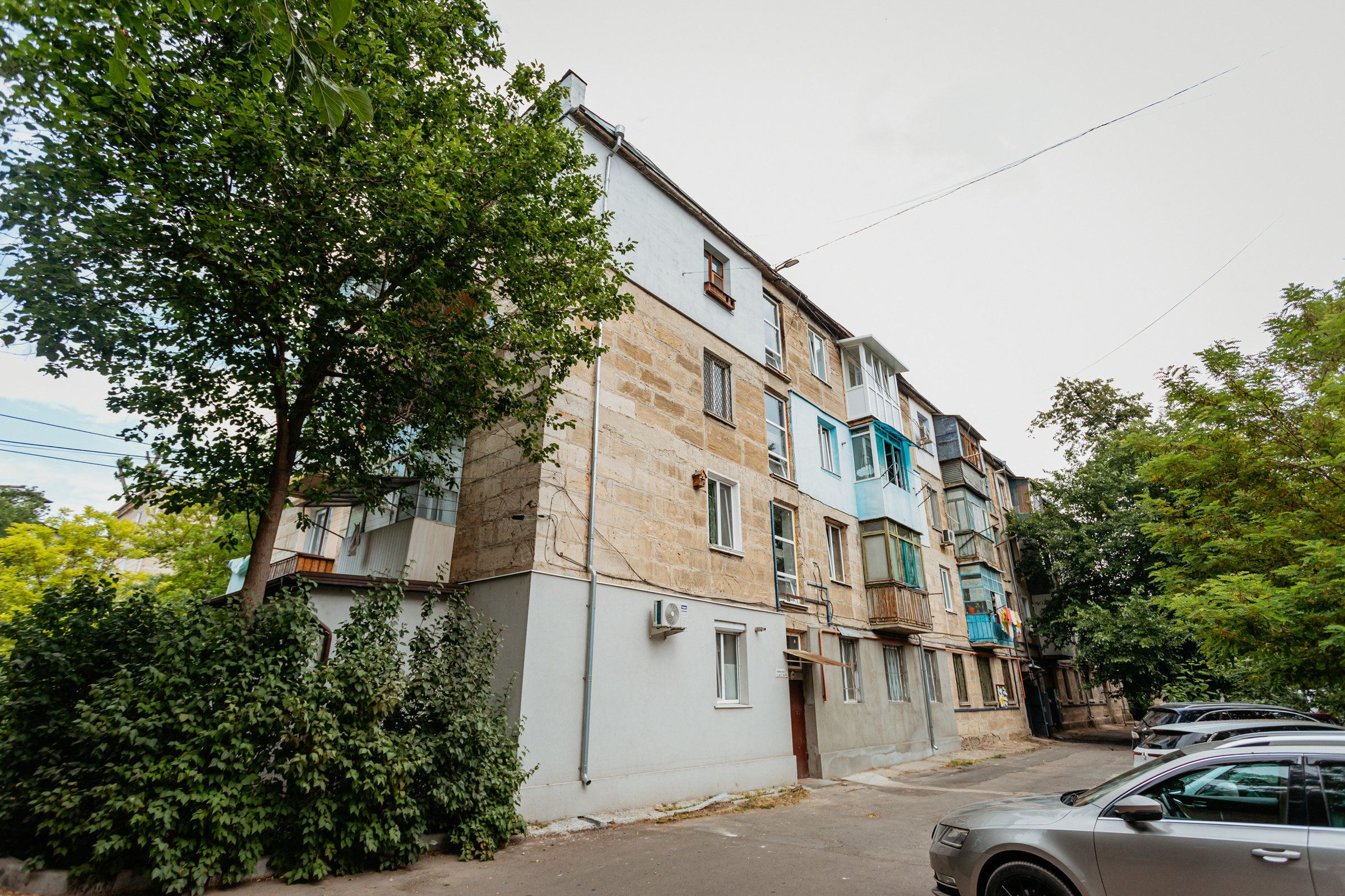 Кишинев Рышкановка ул. Думитну Рышкану 16