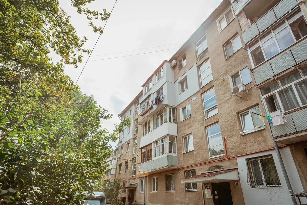 Chișinău Telecentru str. Academiei 8