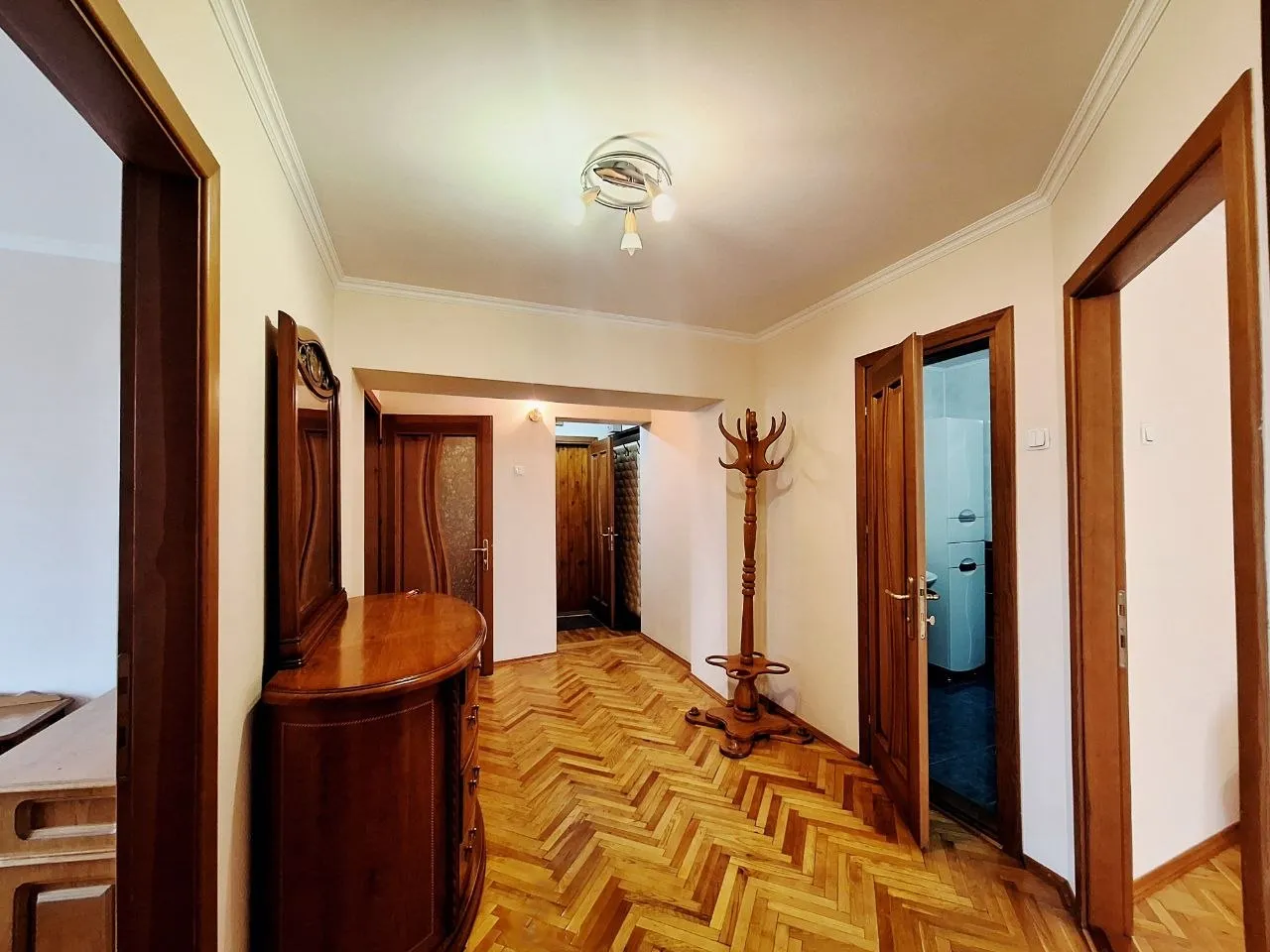 Chișinău str. Pandurilor 11