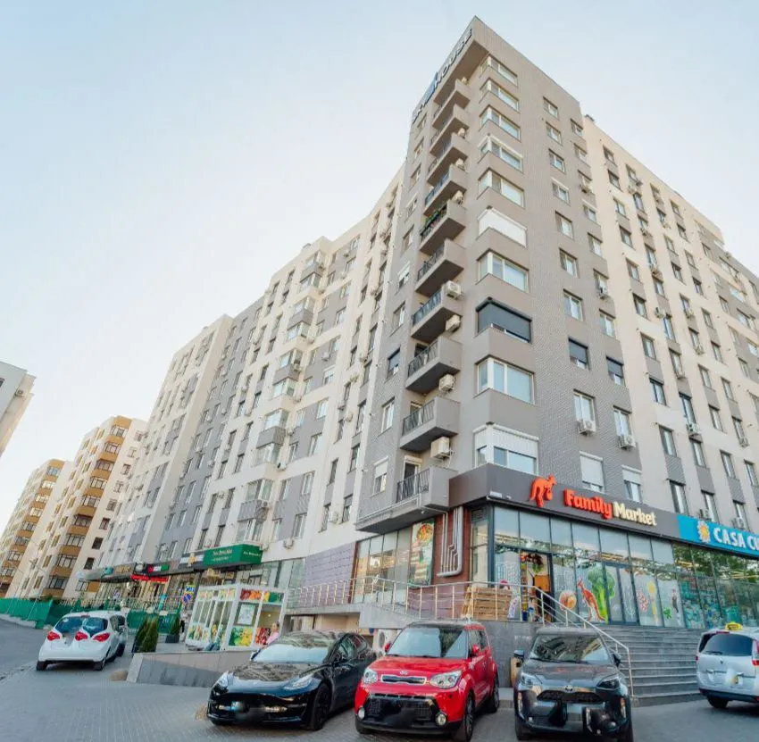 Chișinău Botanica str. Grenoble 11