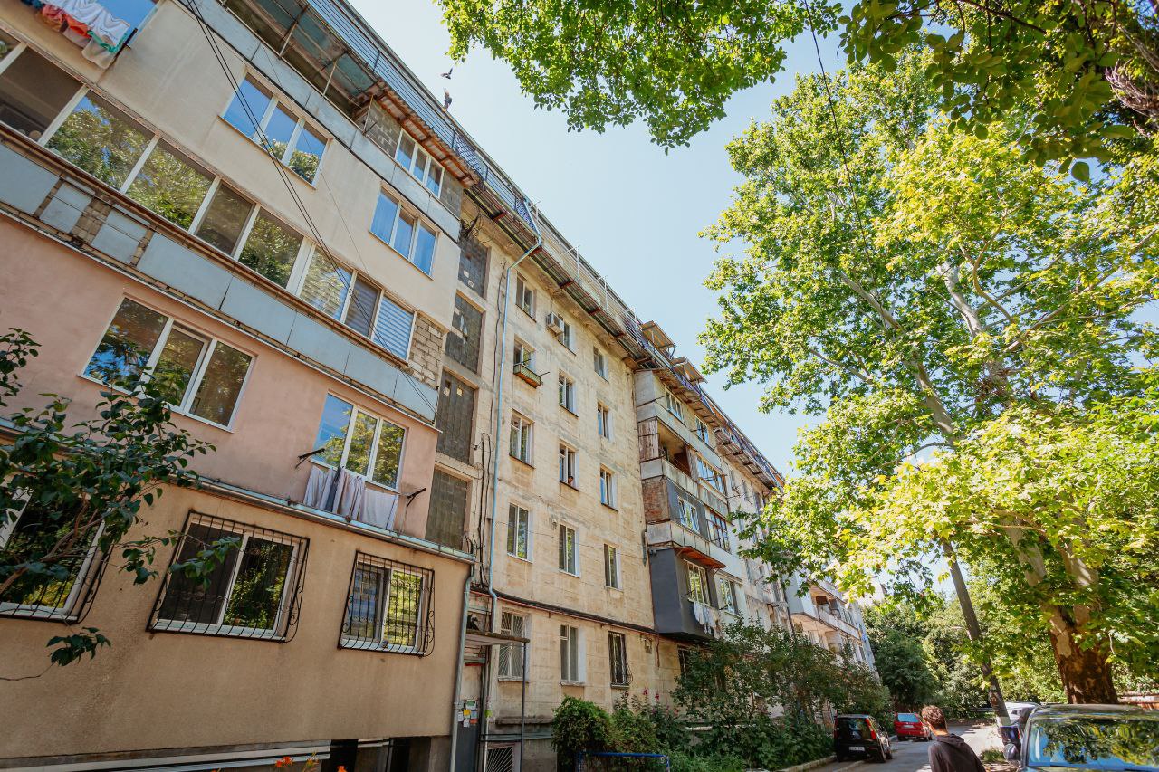 Кишинев Буюкань ул. Алба Юлия 13