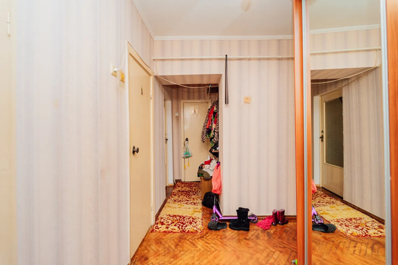 Chișinău Botanica bd. Traian 13