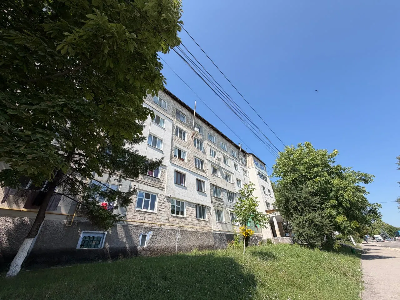 Orhei, Centru str. Constantin Negruzzi 7