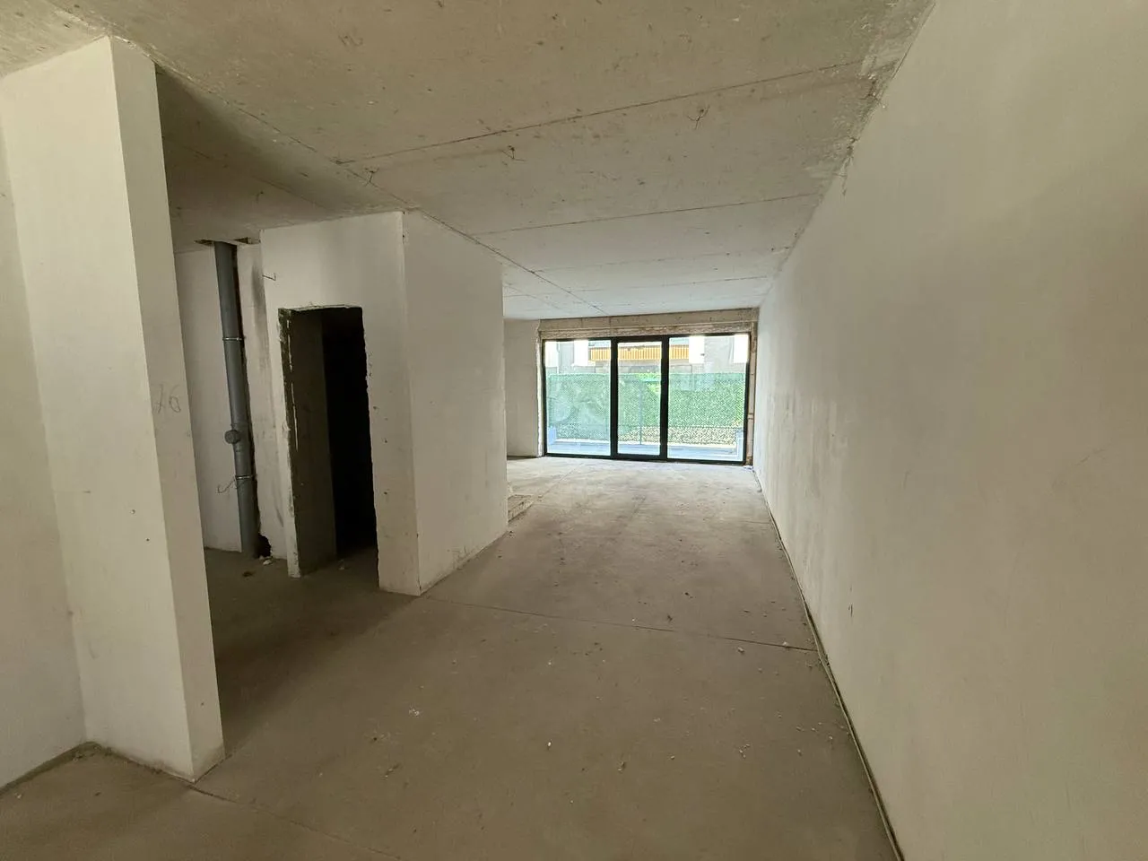 Chișinău Codru str. Costiujeni 6