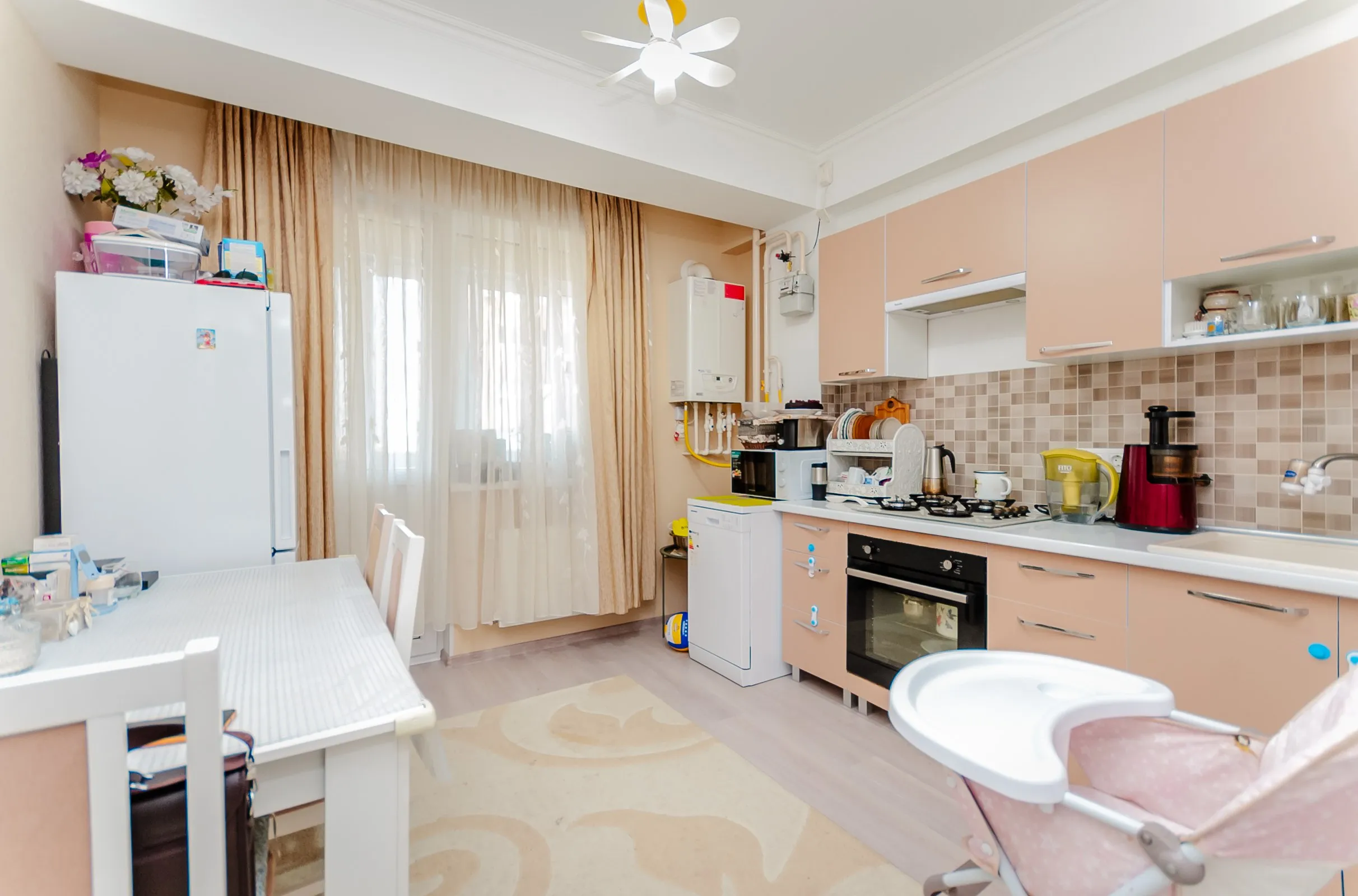 Кишинев  Буюканы  ул. Париж 3