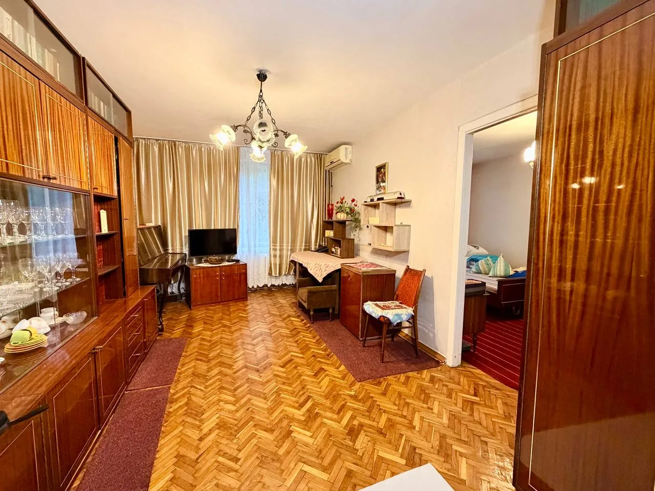 Chișinău Botanica str. Hristo Botev 4