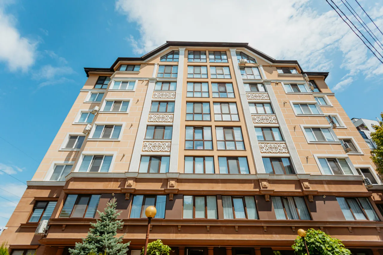 Chișinău Buiucani str. Liviu Deleanu 15