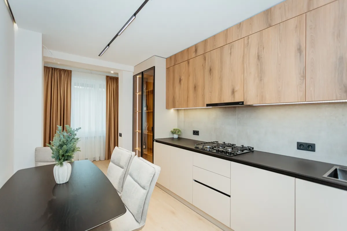 Chișinău Ciocana bd. Mircea cel Bătrân 11