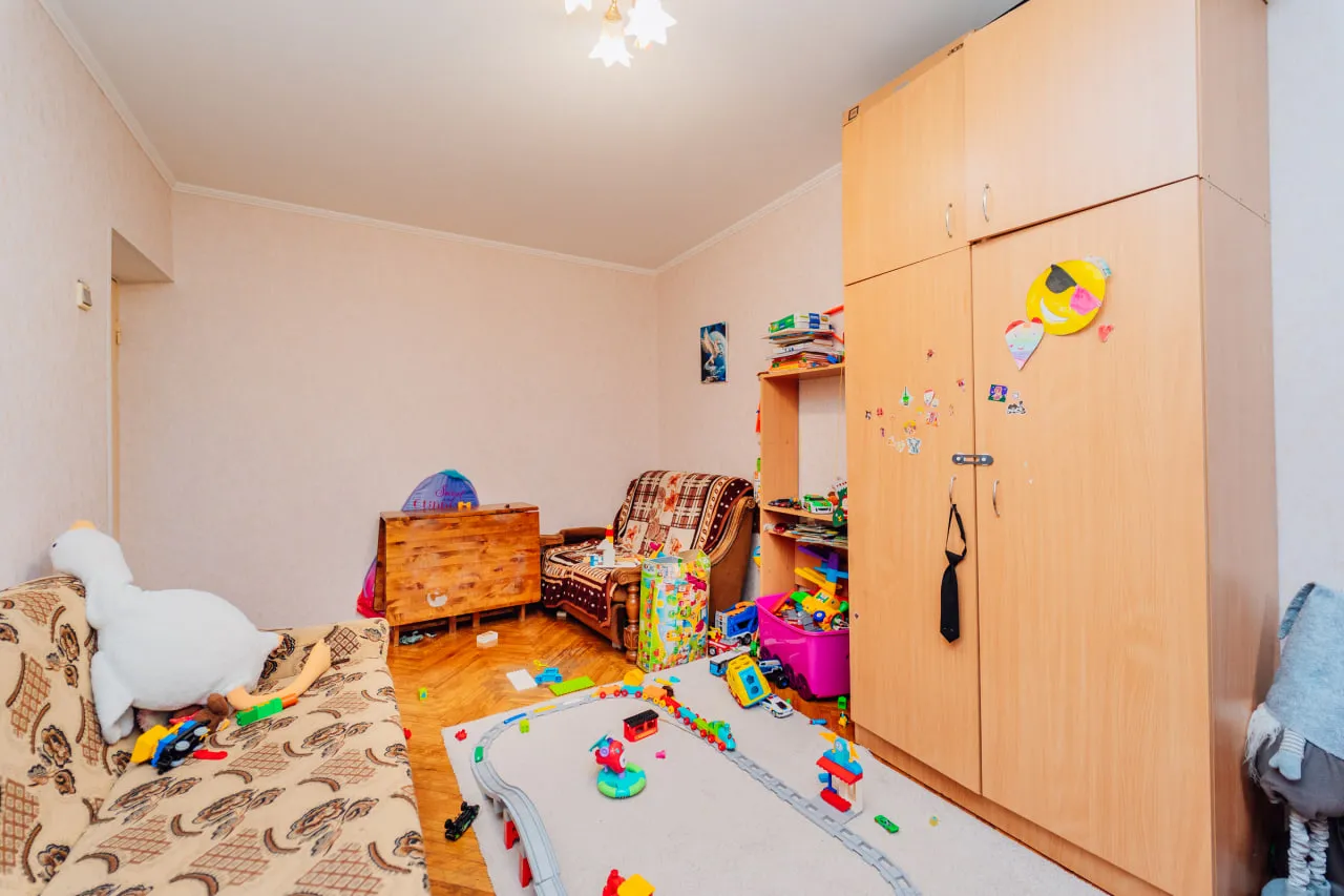 Chișinău Botanica bd. Traian 6