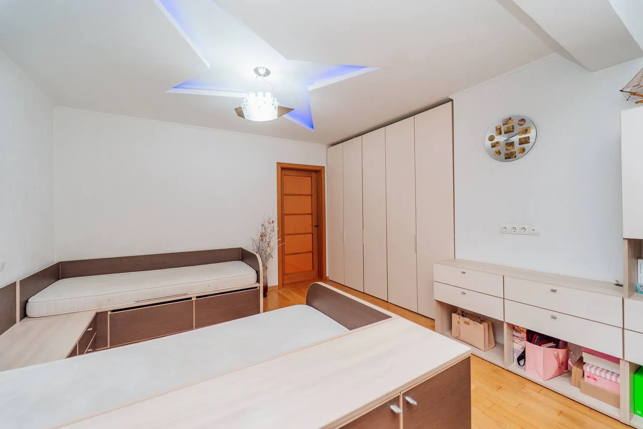 Chișinău Botanica str. Nikolai Zelinski 11