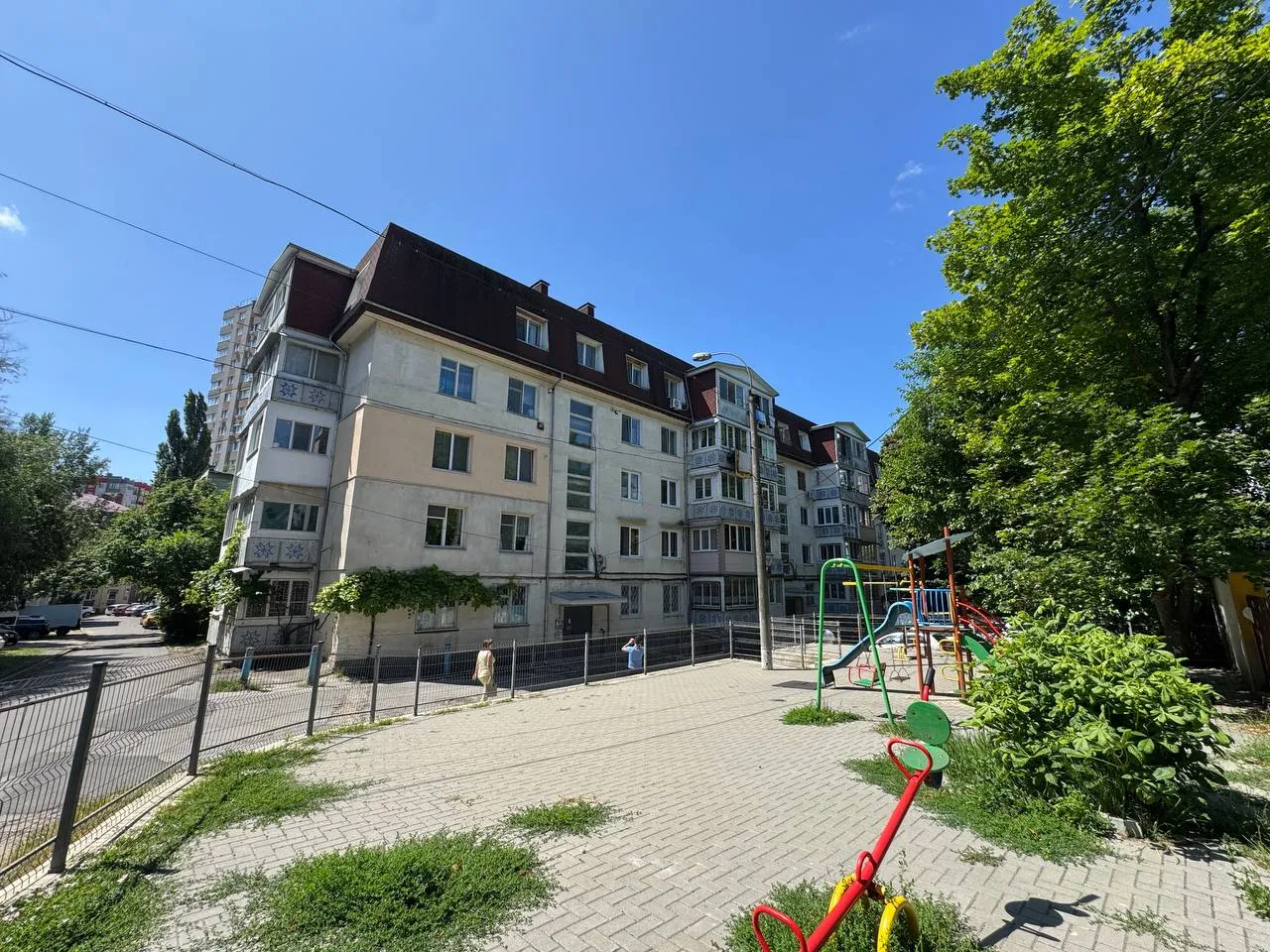 Chișinău Rîșcani str. Andrei Doga 19