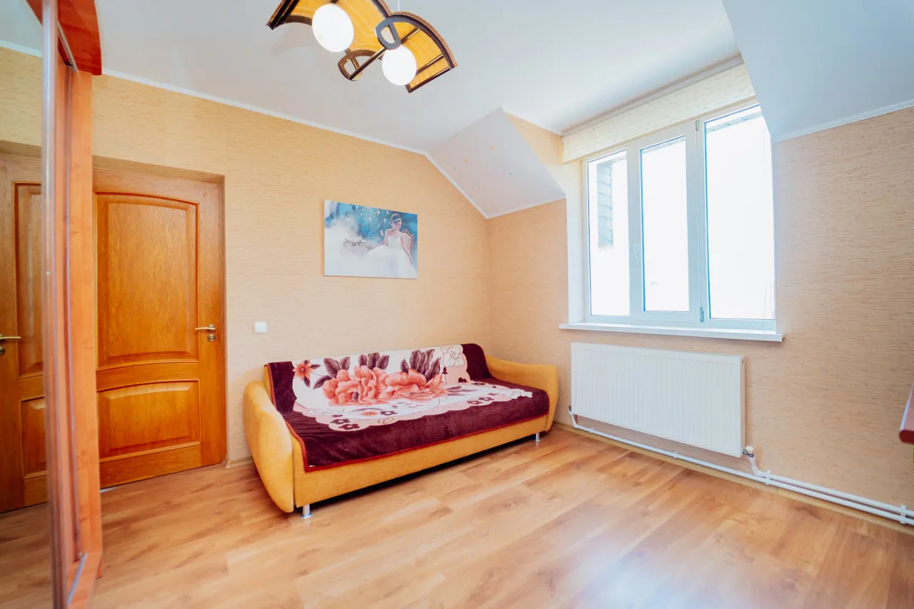 Chișinău Rîșcani str. Gura Văii 15