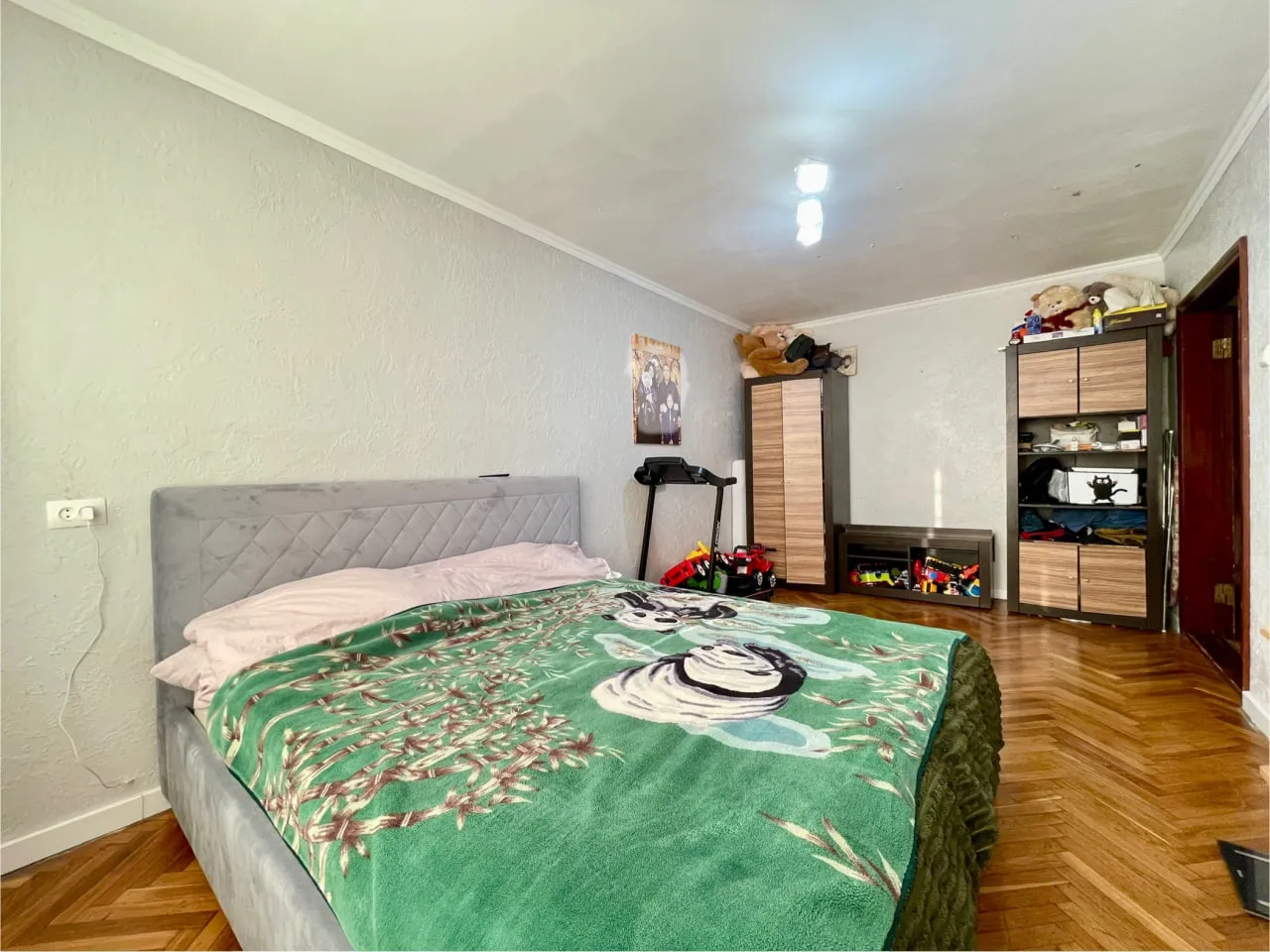 Ialoveni, Centru str. Alexandru cel Bun 3