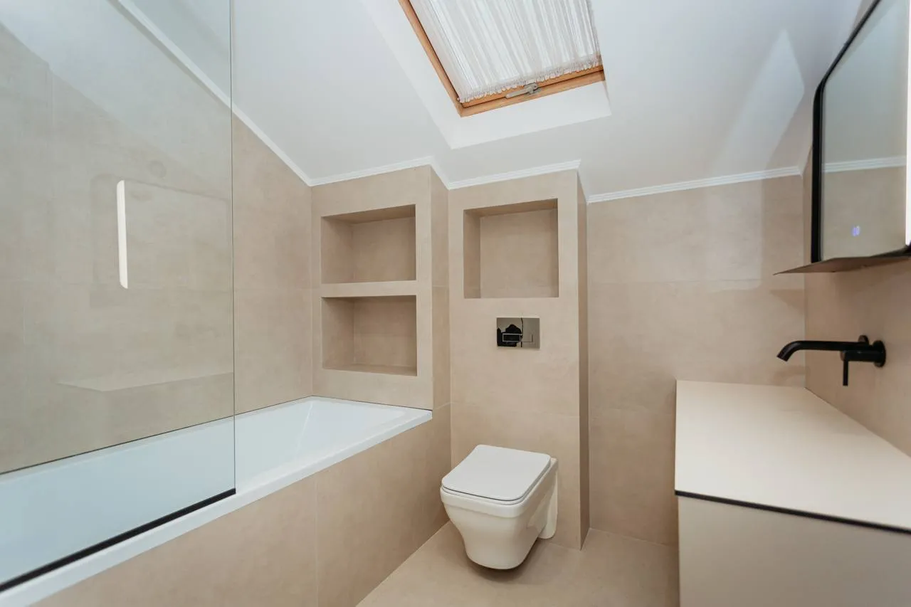 Chișinău Buiucani str. Calea Ieșilor 12