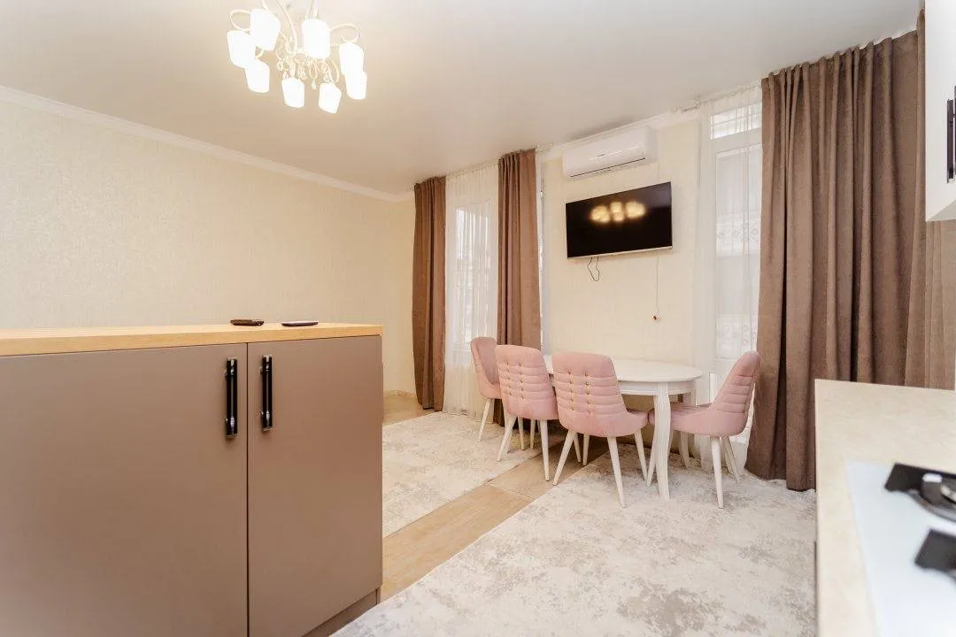 Chișinău Buiucani str. Liviu Deleanu 3