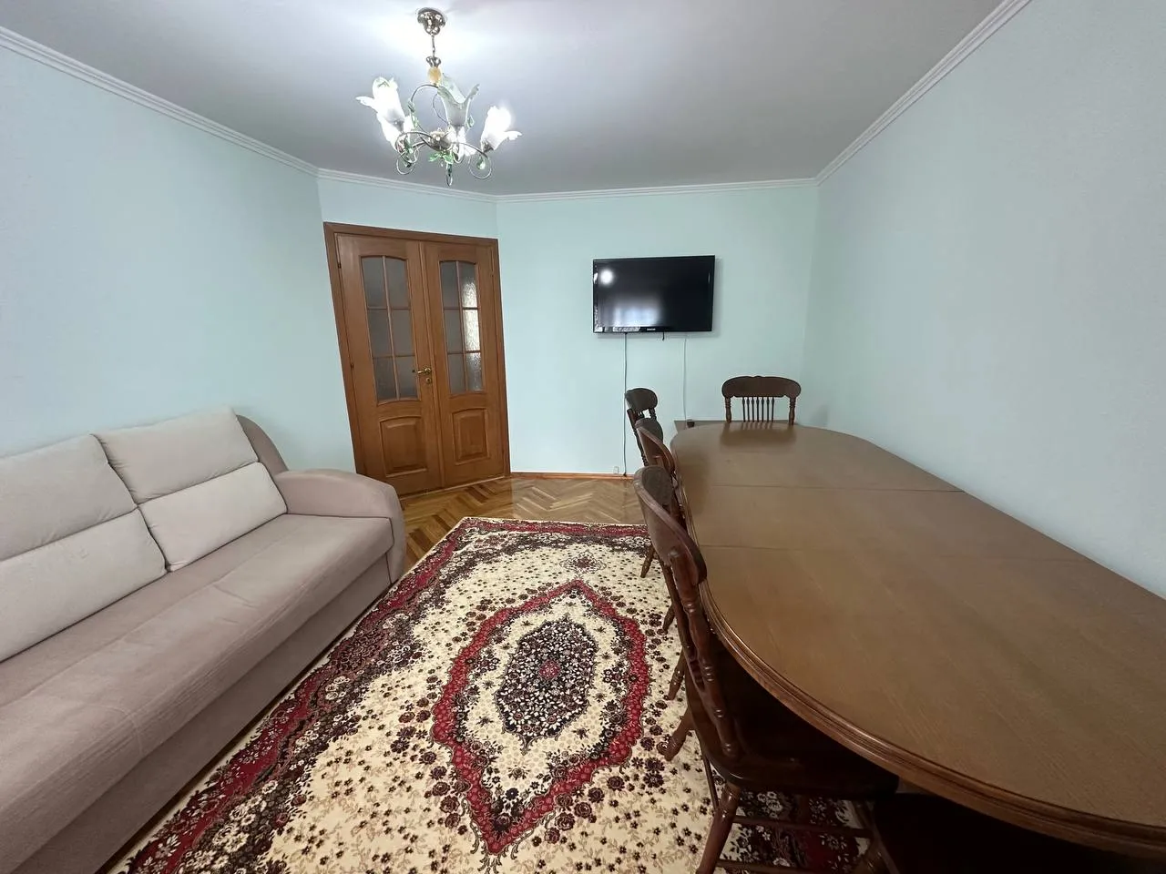 Chișinău Rîșcani str. Miron Costin 1