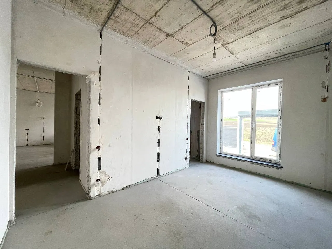 Ialoveni, Centru str. Arburilor 7