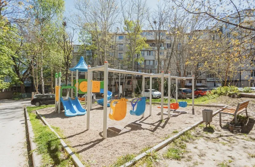 Chișinău Botanica str. Nicolai Zelinski 8