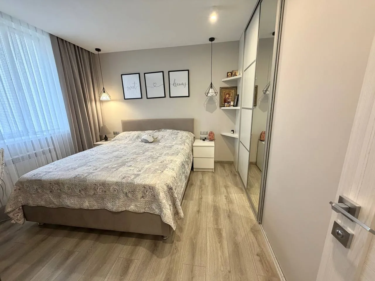 Chișinău Telecentru str. Sprîncenoaia 5