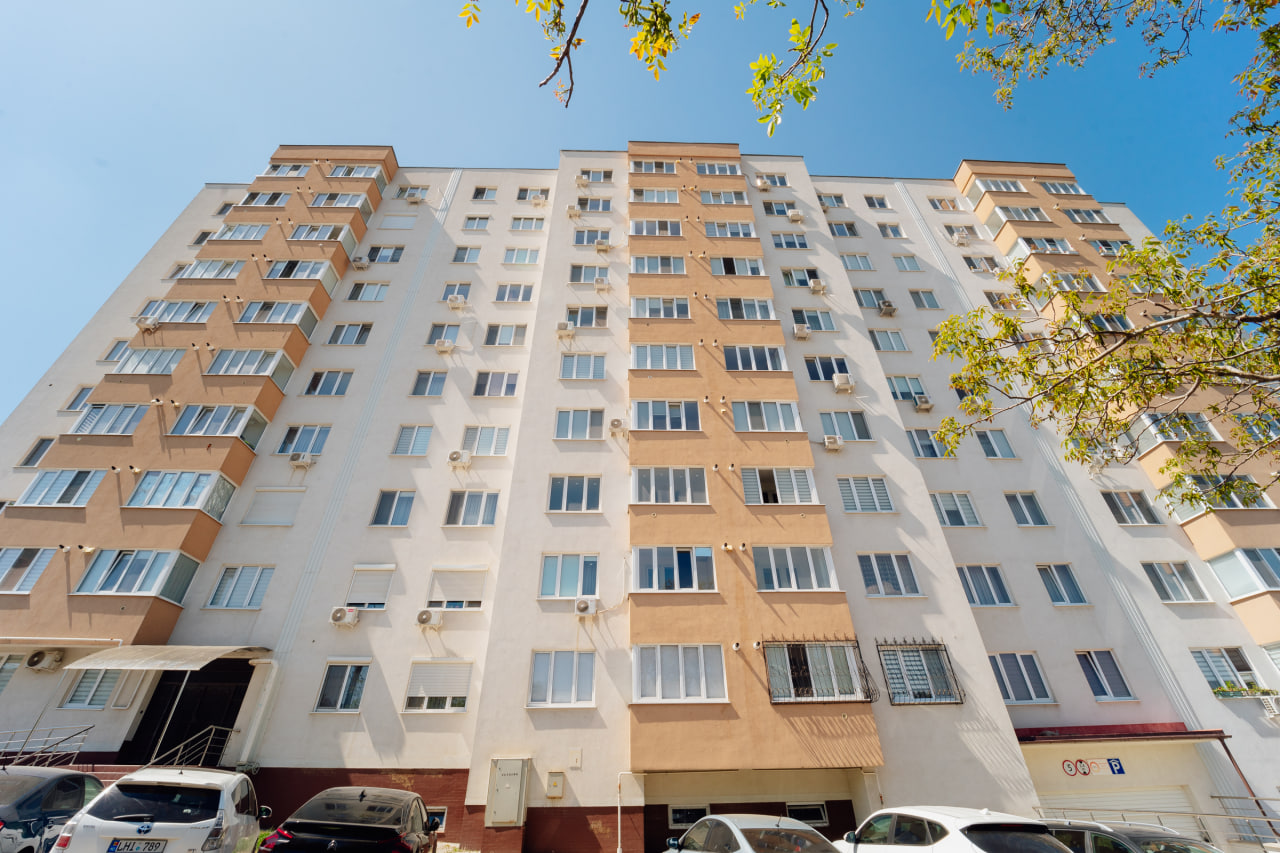 Chișinău Botanica str. Petru Ungureanu 13