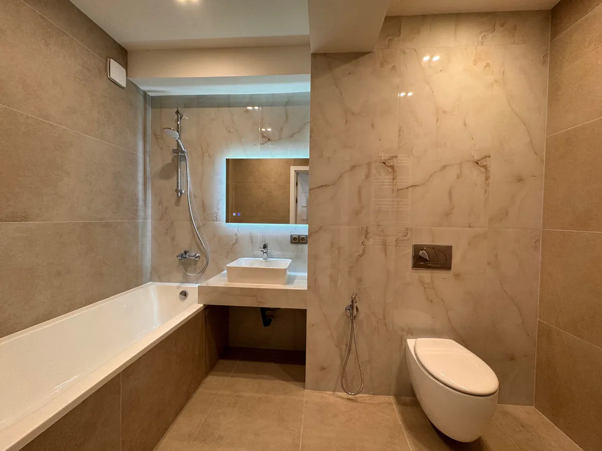 Chișinău Ciocana bd. Mircea cel Bătrân 9