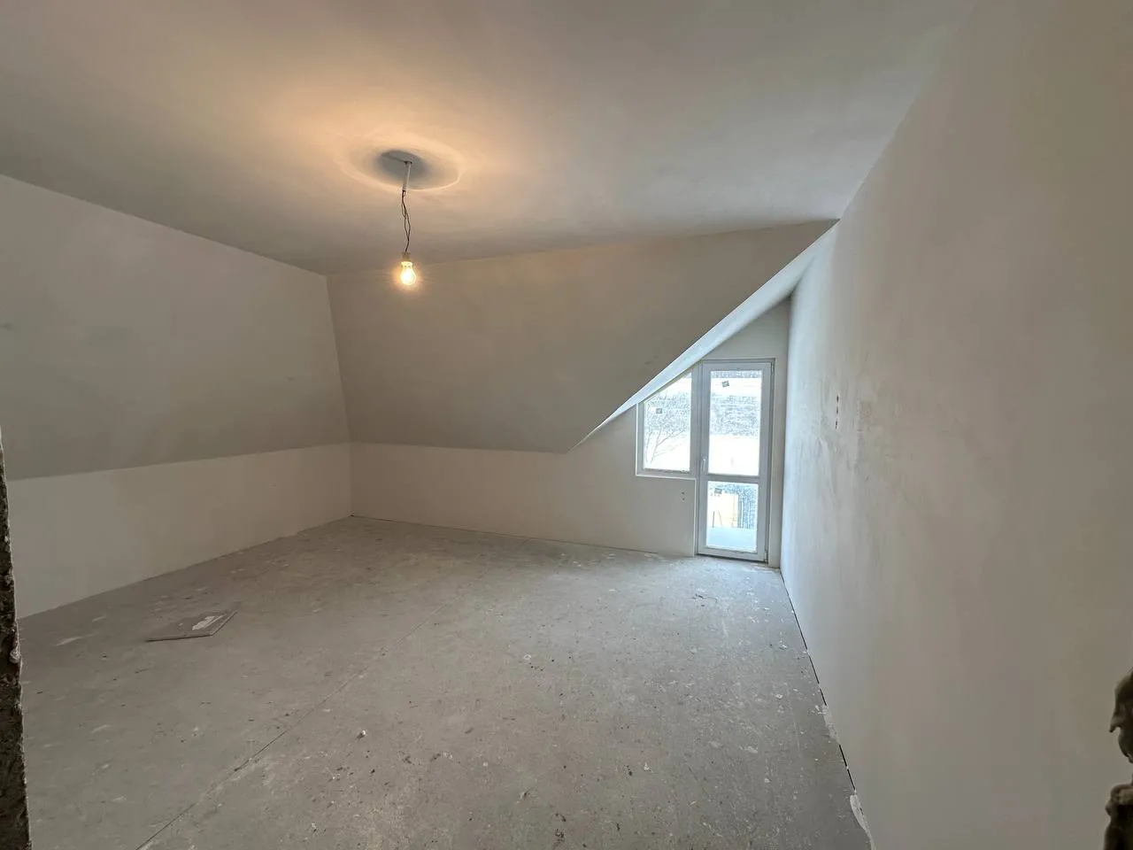  Страшены Кожушна ул. Доктора Андрея Самойлэ 2