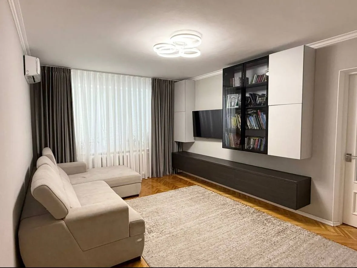 Chișinău Centru str. Romană 1