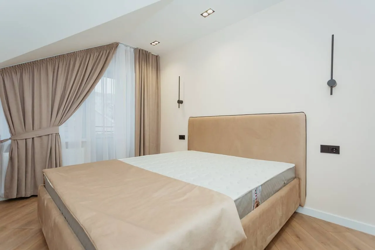 Chișinău Buiucani str. Calea Ieșilor 10