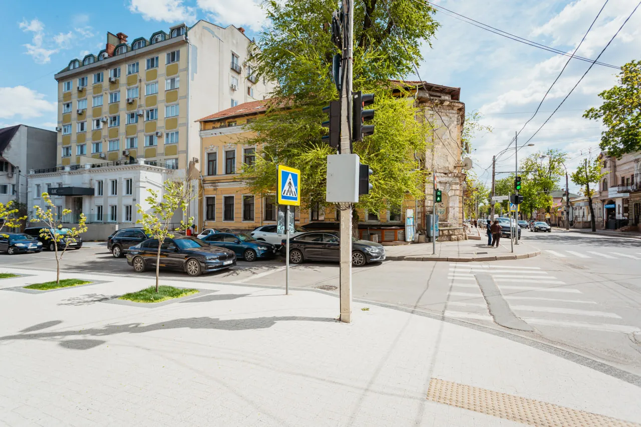 Chișinău Centru str. Vlaicu Pârcălab 13