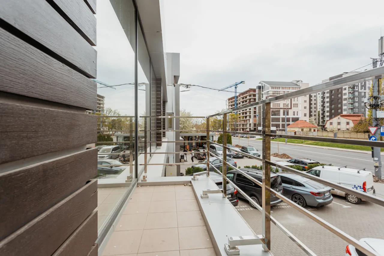 Chișinău Buiucani str. Alba Iulia 14