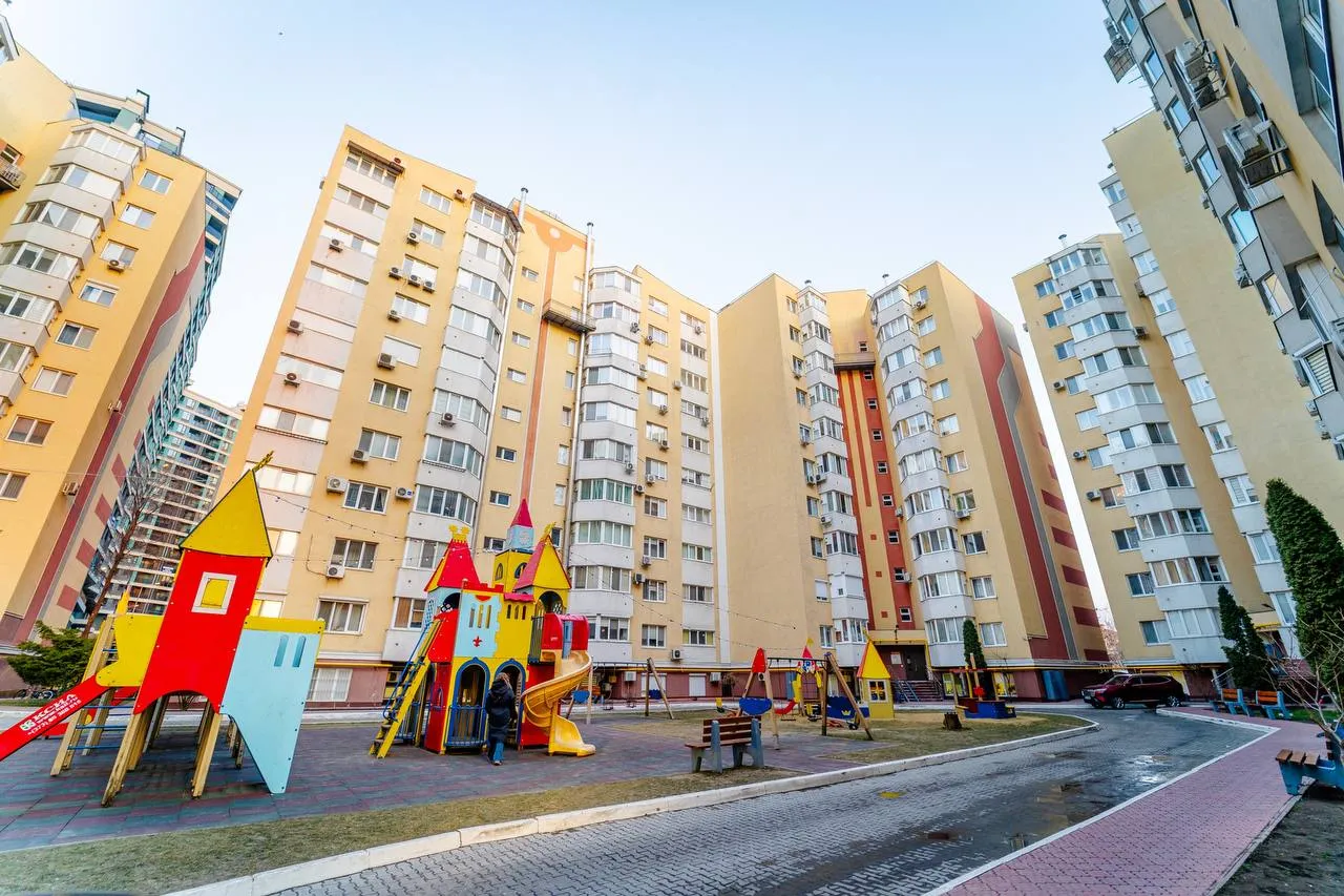 Chișinău Rîșcani str. Bogdan Voievod 10