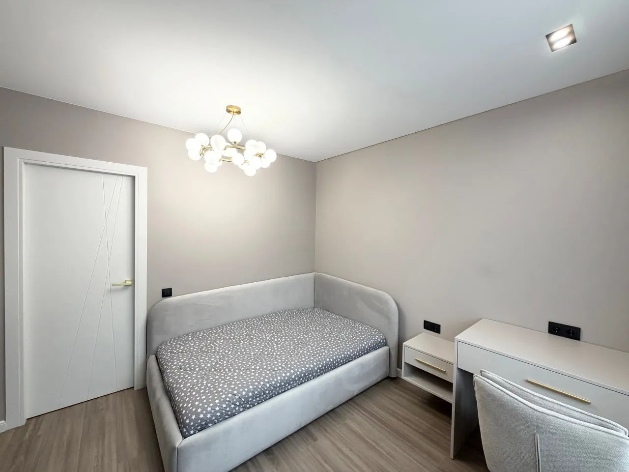 Chișinău Ciocana bd. Mircea cel Bătrân 9